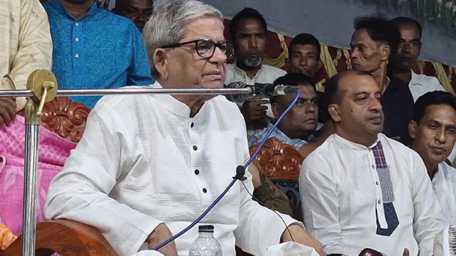 চাপ প্রয়োগ করা হচ্ছে সব দলকে ঐক্যমতে আসার, এটা এক ধরনের ব্ল্যাকমেইল: মির্জা ফখরুল