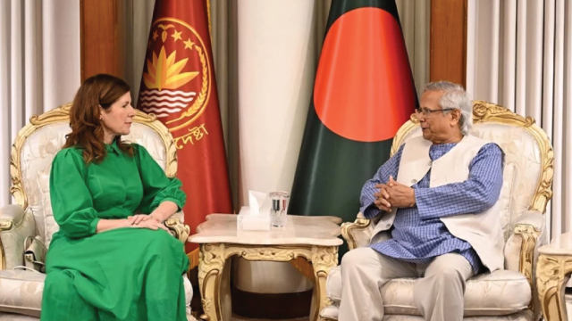 নির্বাচনে অংশ নিতে পারবে না আওয়ামী লীগ: প্রধান উপদেষ্টা