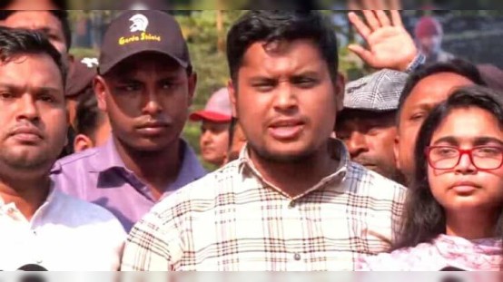 হাসিনার ফাঁসি দেখা পর্যন্ত আল্লাহ যেন খালেদা জিয়াকে বাঁচিয়ে রাখেন-হাসনাত আব্দুল্লাহ