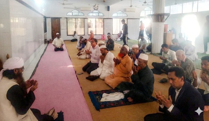 রুয়েটে বেগম খালেদা জিয়ার দ্রুত আরোগ্য কামনায় দোয়া অনুষ্ঠিত