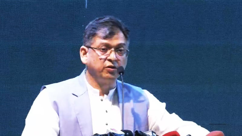 ‘রাজনীতির সঙ্গে একটি দল ইসলামকে ব্যবহার করে ফায়দা হাসিল করতে চায়’