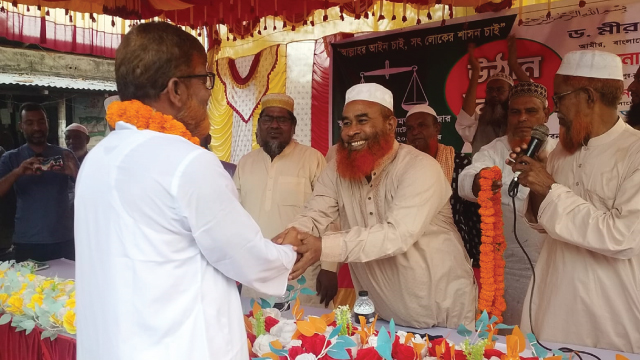 নাটোরে বিএনপি ও জাতীয় পার্টির অর্ধশতাধিক নেতাকর্মীর জামায়াতে যোগদান