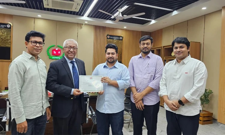 ইসির নিবন্ধন সার্টিফিকেট পেলো এনসিপি