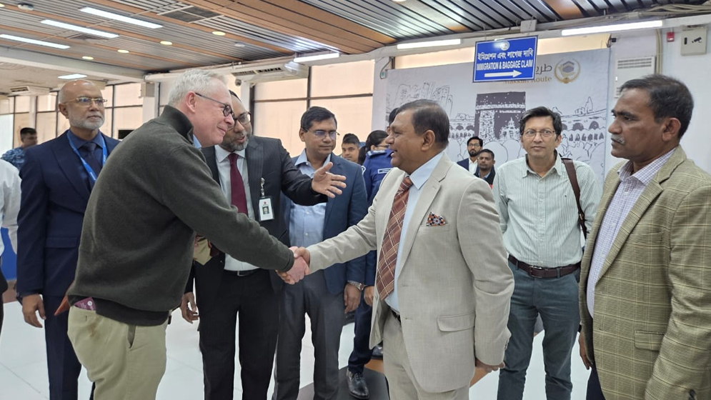 খালেদা জিয়ার চিকিৎসায় যোগ দিলেন ব্রিটিশ চিকিৎসক