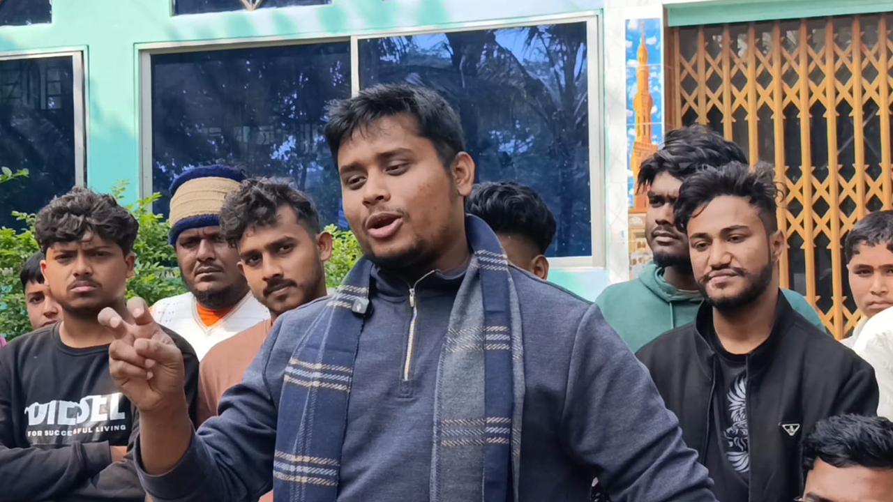 এবারের নির্বাচন হবে চাঁদাবাজমুক্ত হওয়ার নির্বাচন : হাসনাত আব্দুল্লাহ