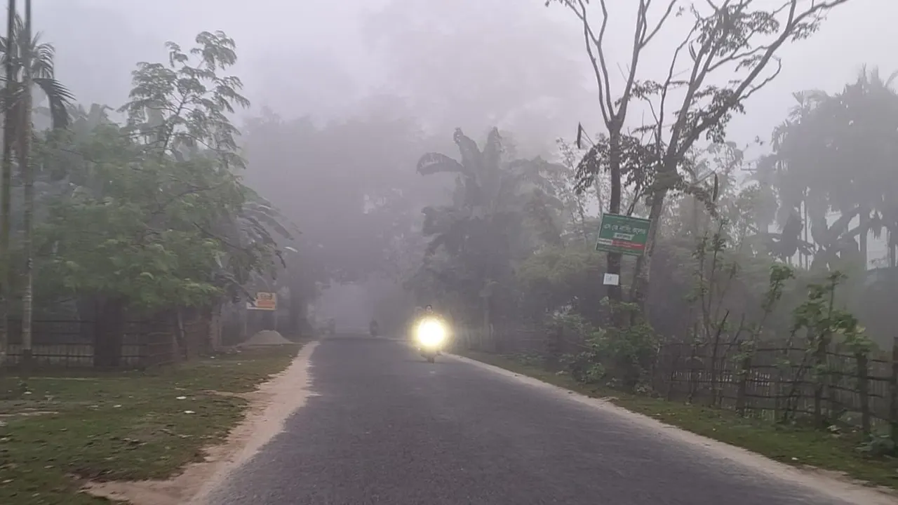 মৌসুমের সর্বনিম্ন তাপমাত্রা তেঁতুলিয়ায়,বিপাকে সাধারণ মানুষ